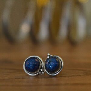 Lapis Studs