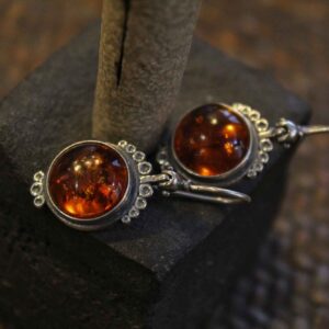 Χειροποίητα Σκουλαρίκια με Κεχριμπάρι