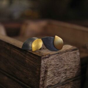 Small Leaves Stud Earrings