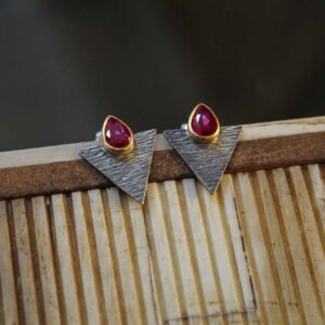 Ασημένια Σκουλαρίκια με Φούξια Ζιργκόν