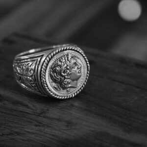 Ασημένιο Δαχτυλίδι με απεικόνιση του Μ. Αλεξάνδρου