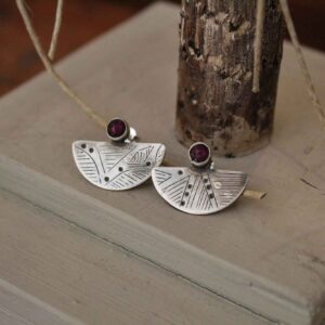 Εγχάρακτα Σκουλαρίκια με Κορνεόλη