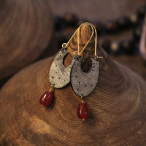 Oval Geometric Earrings with Cornelian