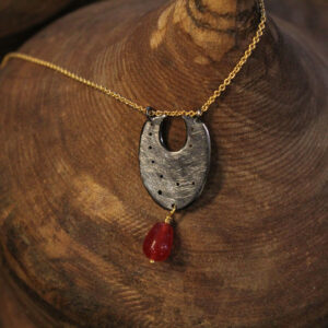 Oval Geometric Necklace with Cornelian