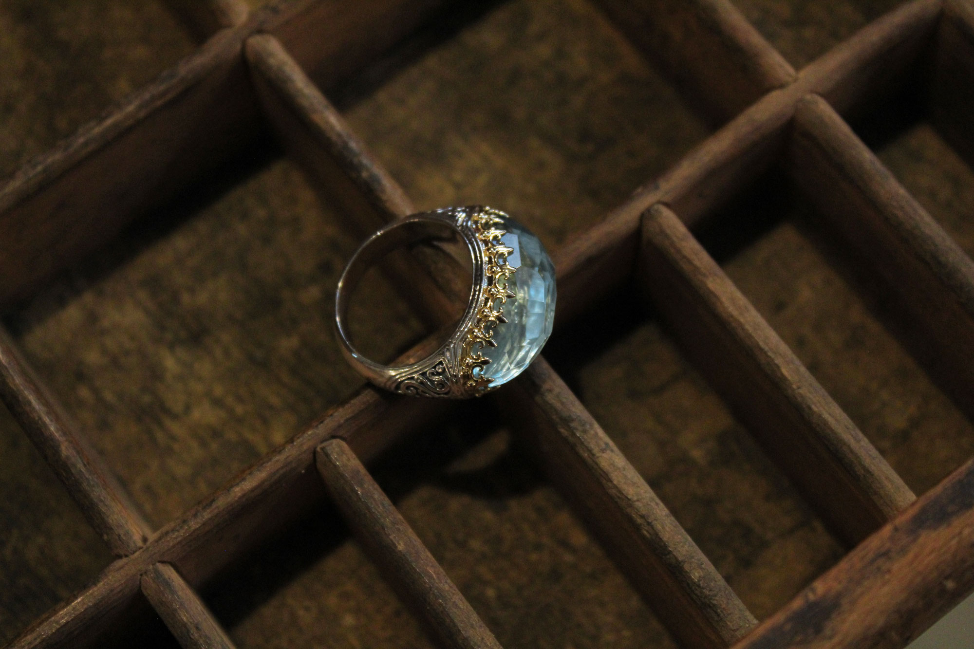 Aegean colors Katheto Ring in 18K Gold and Sterling Silver - Image 2
