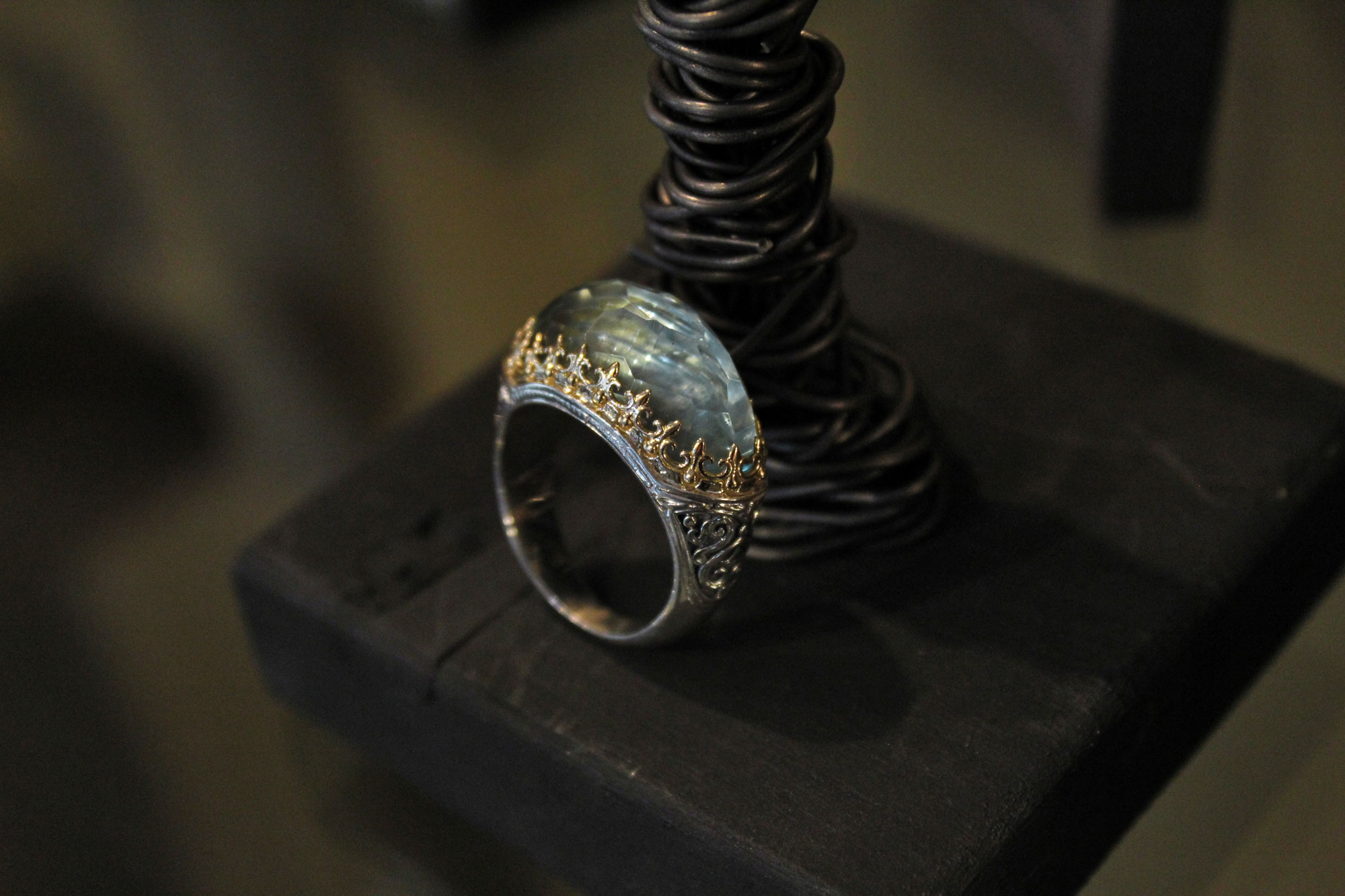 Aegean colors Katheto Ring in 18K Gold and Sterling Silver