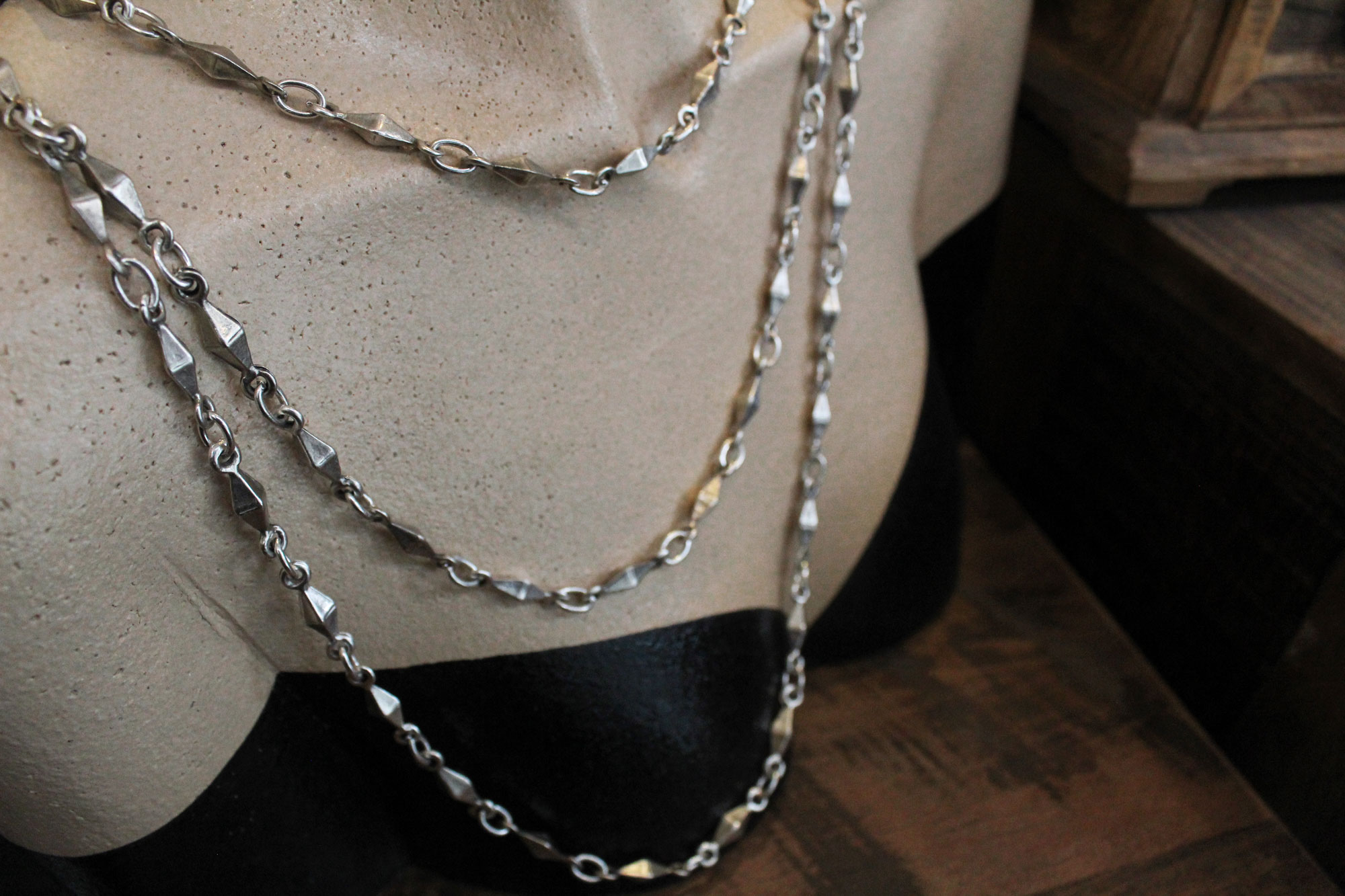 Triple Layer Chain