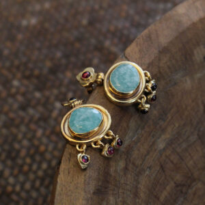 Impressive Earrings with Semiprecious Stones