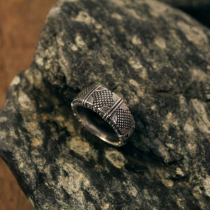 Alexander Ring in Sterling Silver