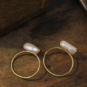 Louvers Baroque Earrings