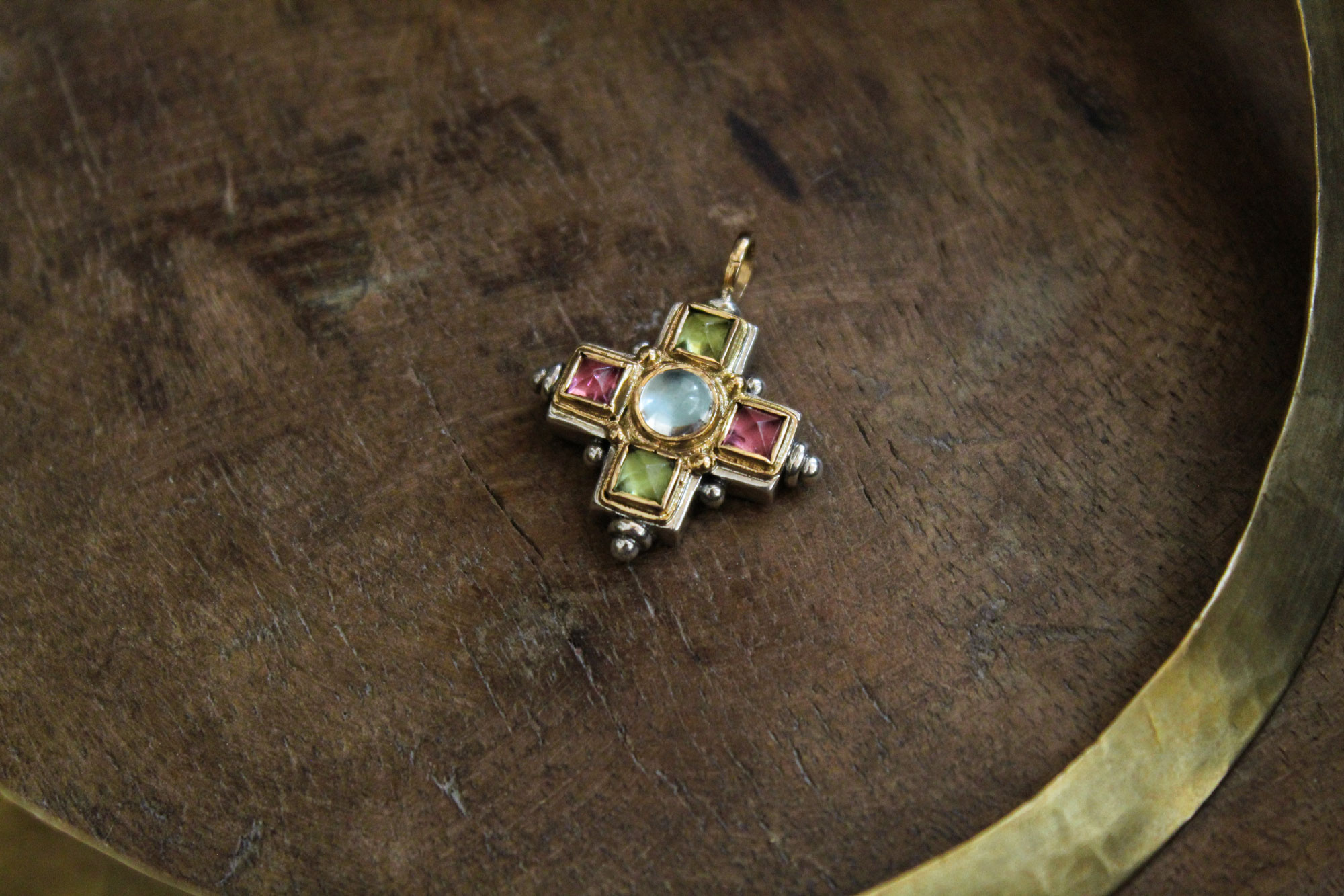 Small Aegean Greek Cross in Silver and 18K Gold - Image 3