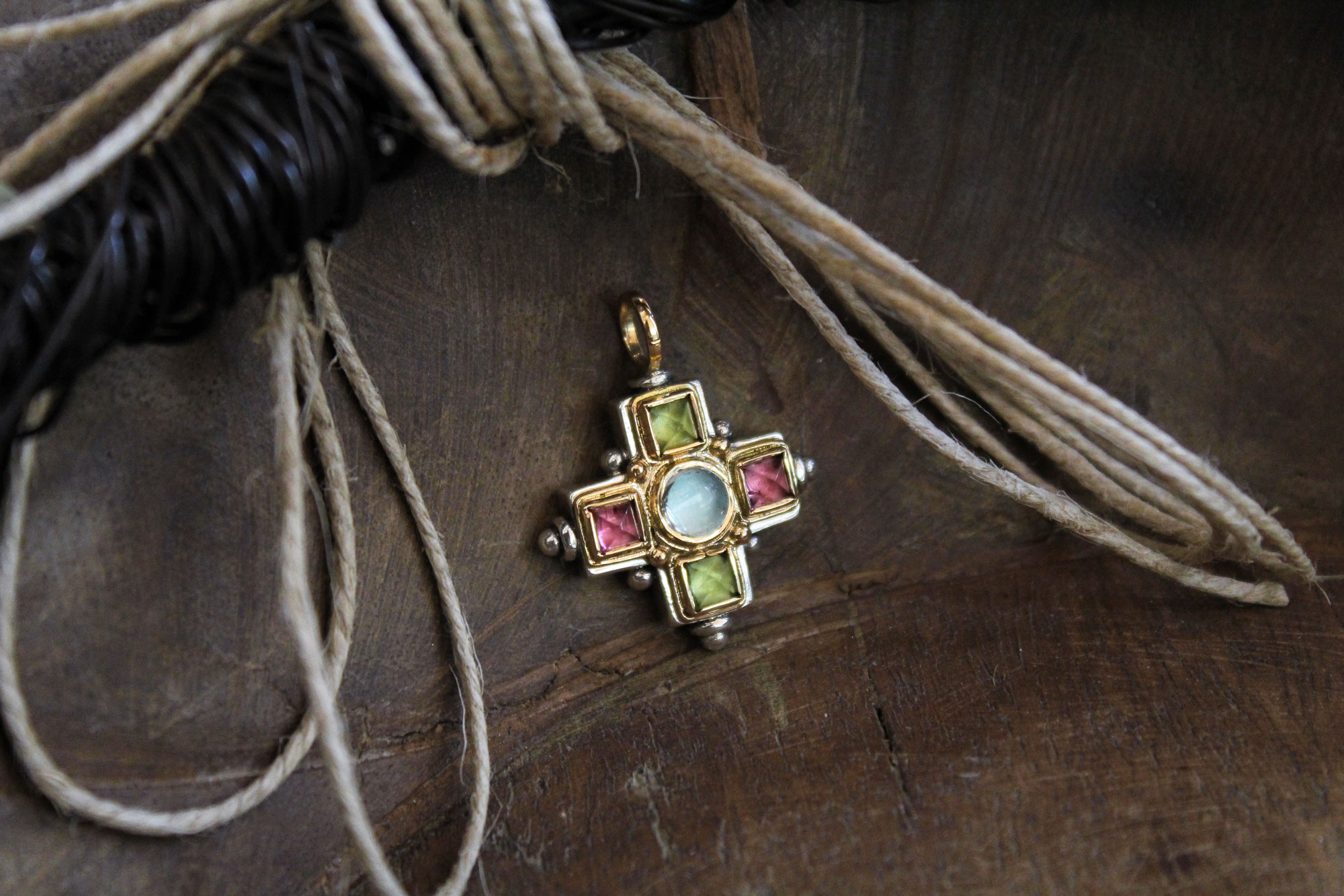 Small Aegean Greek Cross in Silver and 18K Gold