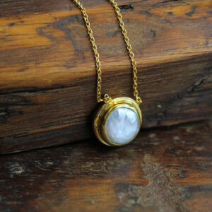 Round Freshwater - Pearl Necklace